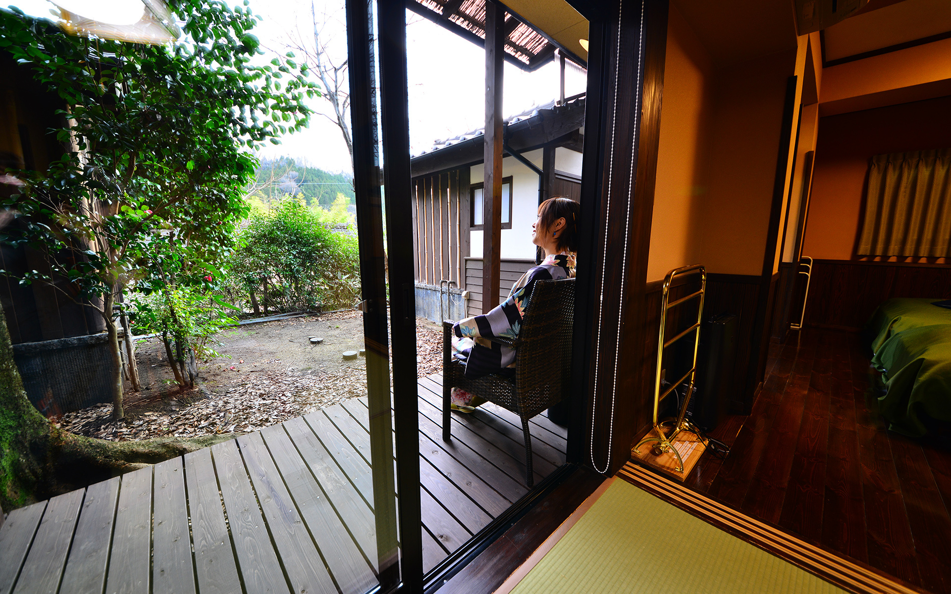 別館 麓庵 露天風呂付き客室「ゆり」